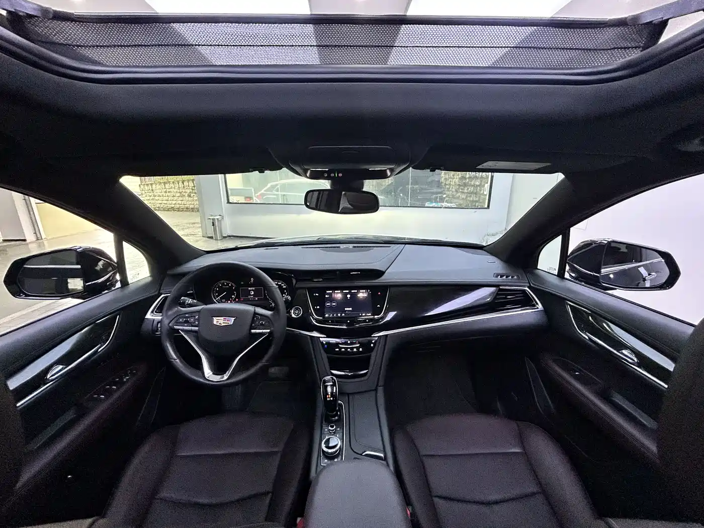 Cadillac XT6 2021 28T 6-Seater AWD Luxury фото 5