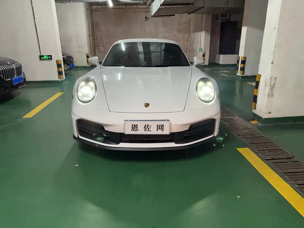 Porsche 911 2025 Carrera 3.0T фото 12