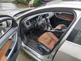 صورة 16 - Volvo S60
