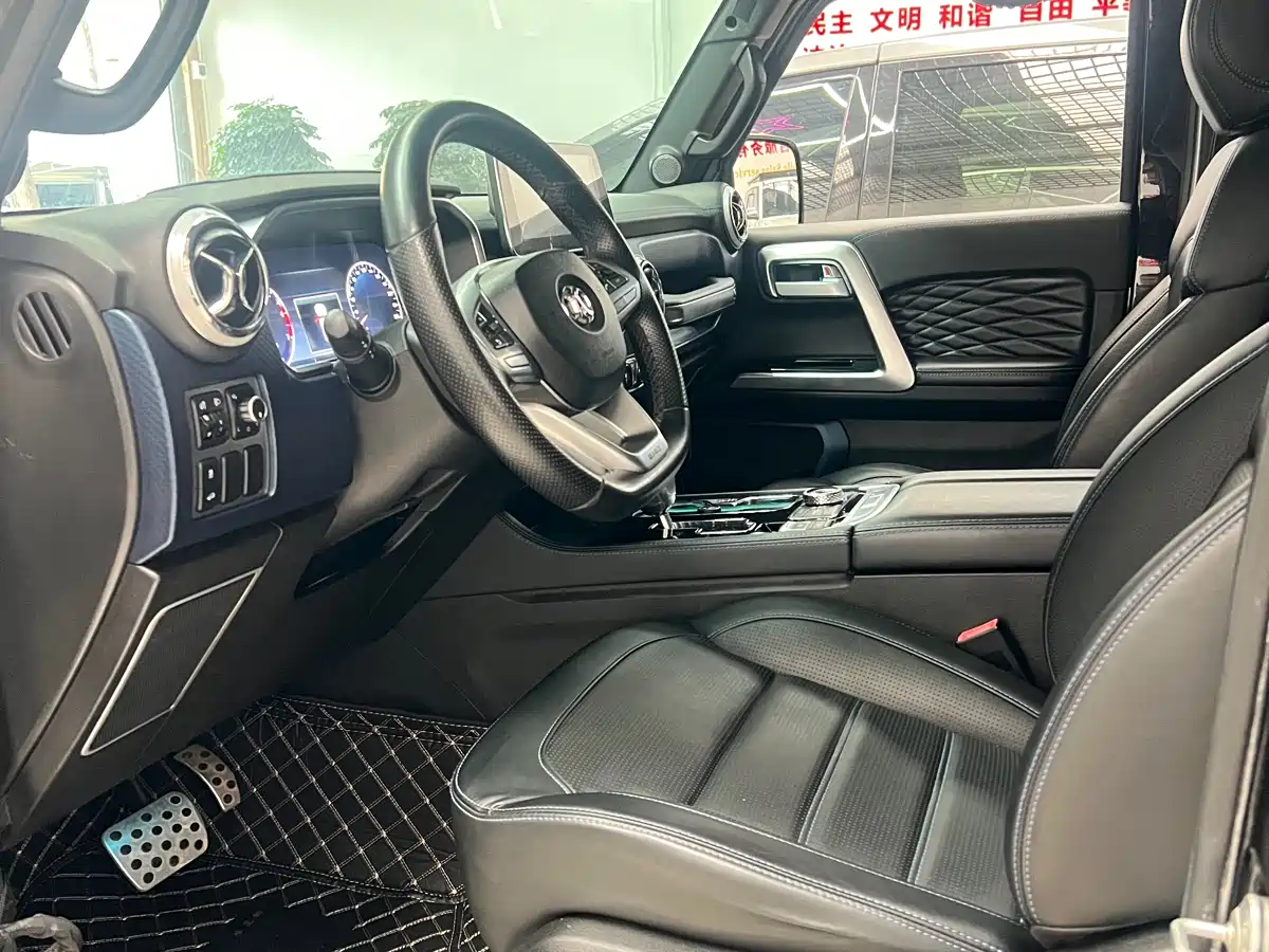 BAIC ORV Beijing Offroad BJ40 2019 PLUS 2.3T Automatic 4WD Luxury Edition China VI фото 7