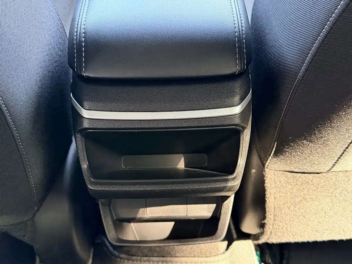 GEELY AUTOMOBILE EMGRAND