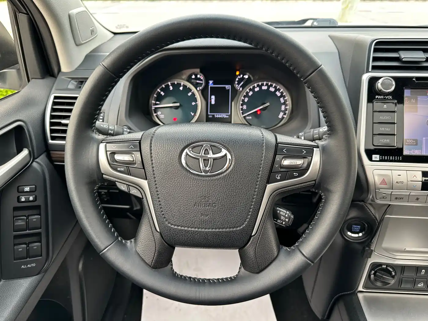 Toyota Prado 2018 3.5L Automatic TX-L NAVI Rear-mounted Spare Tire фото 10