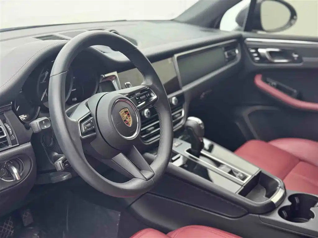 Porsche Macan 2024 Macan 2.0T фото 5