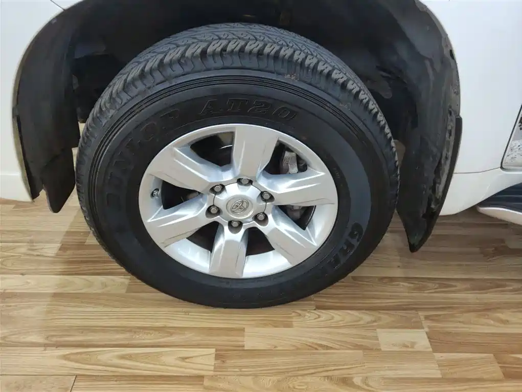 Toyota Prado 2016 3.5L Auto TX-L фото 23