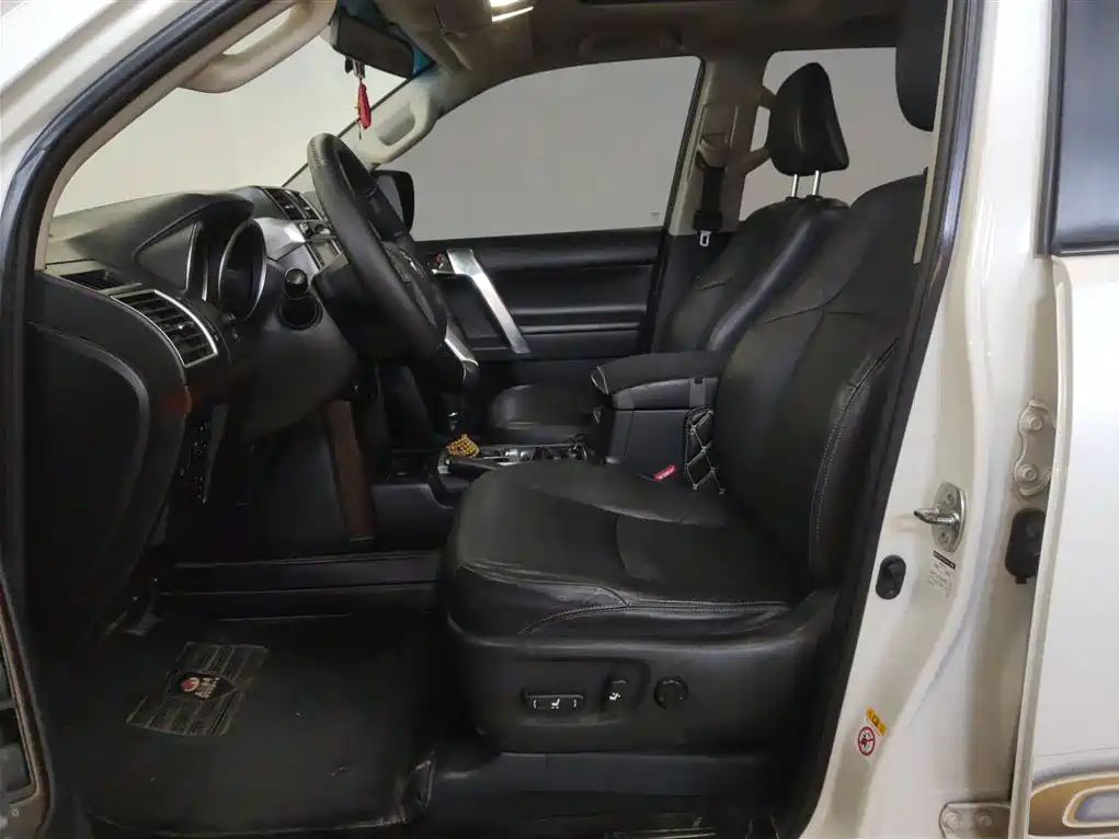 Toyota Prado 2016 3.5L Auto TX-L фото 15