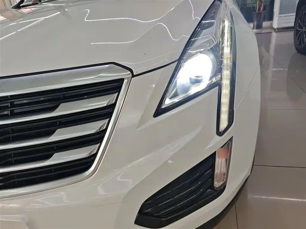 Cadillac XT5 2016 25T Technology Model фото 24