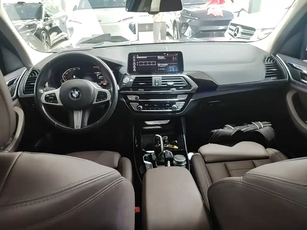 Photo 10 - BMW X3