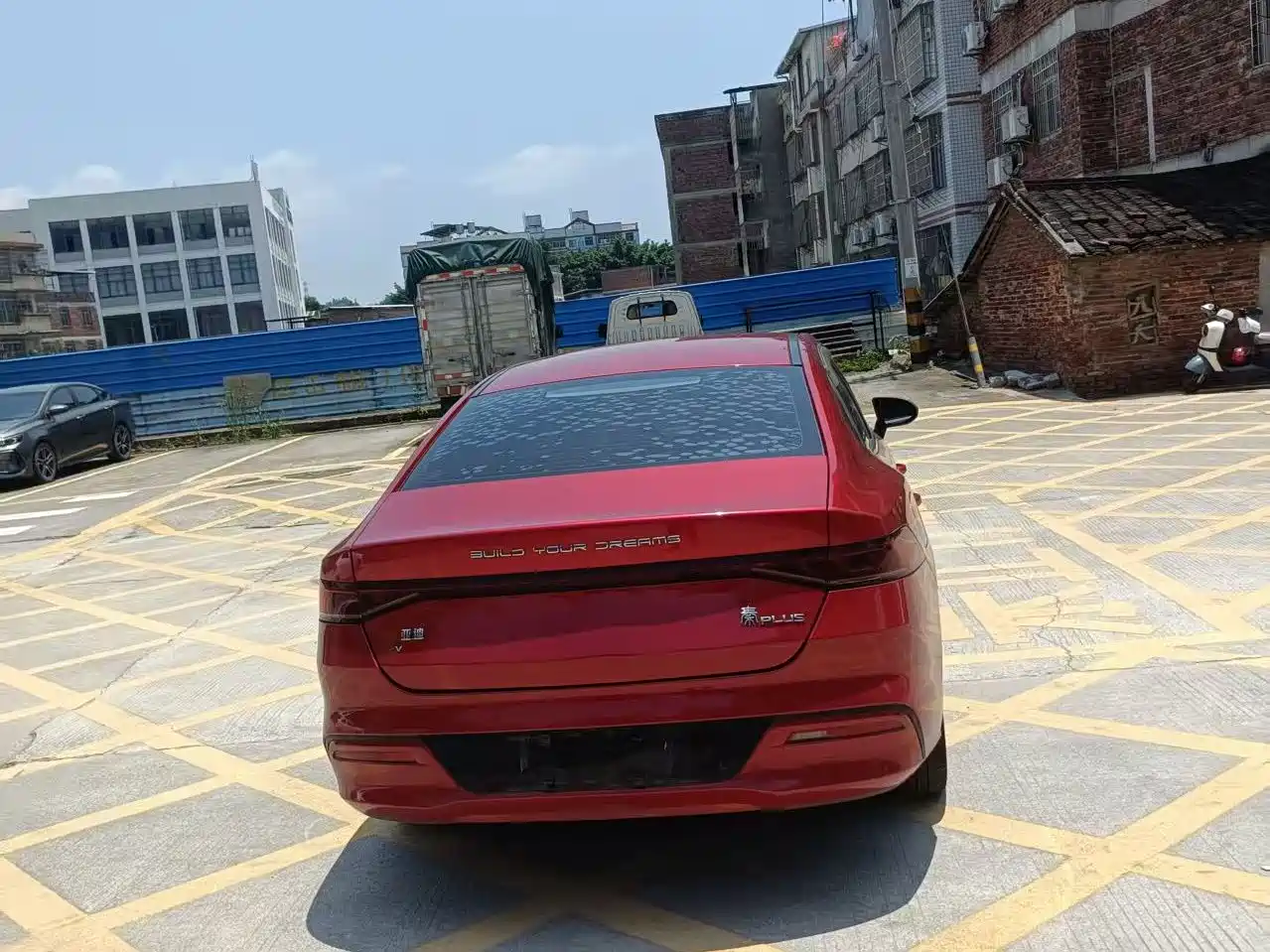 BYD Qin PLUS 2021 EV 500KM Luxury Model фото 9