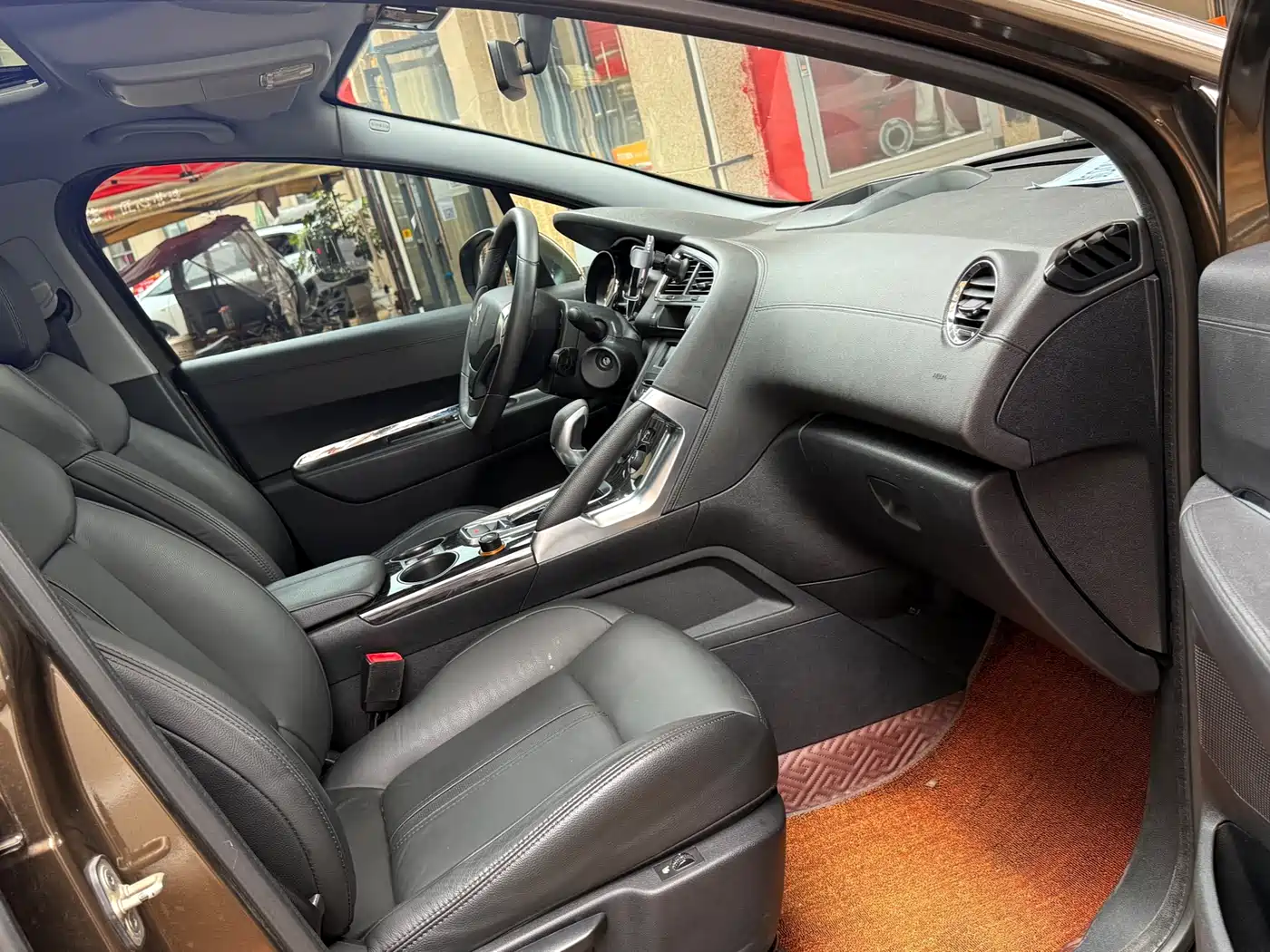 Peugeot 3008 2013 2.0L Automatic Trend Edition фото 11