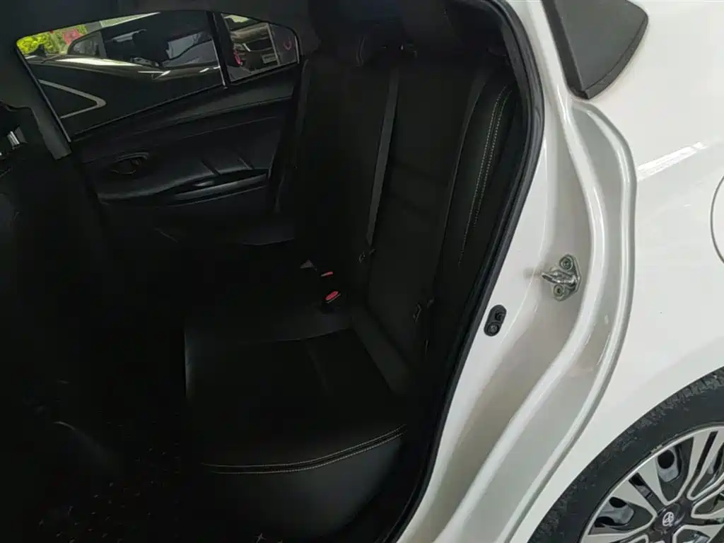Toyota Vios 2021 1.5L Manual Chuangxing Edition фото 17