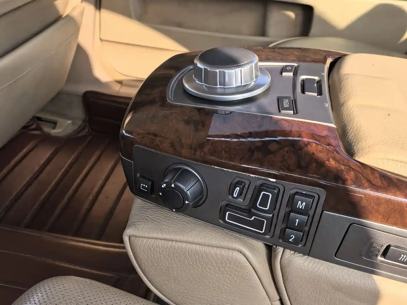 BMW 7 Series 2005 Model 760Li фото 12