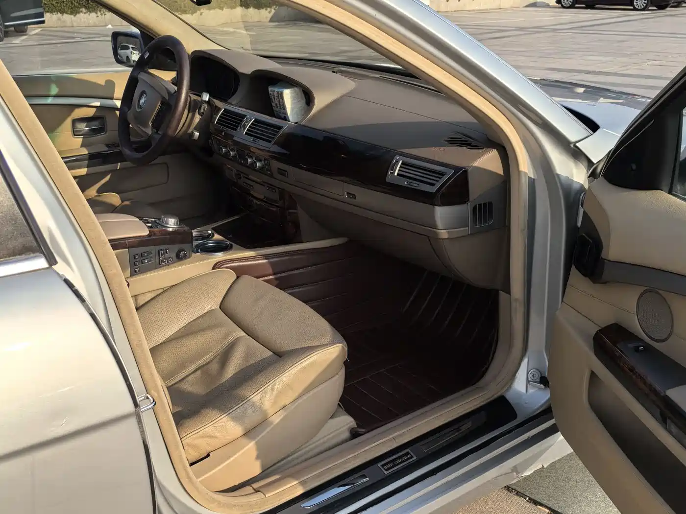 BMW 7 Series 2005 Model 760Li фото 16