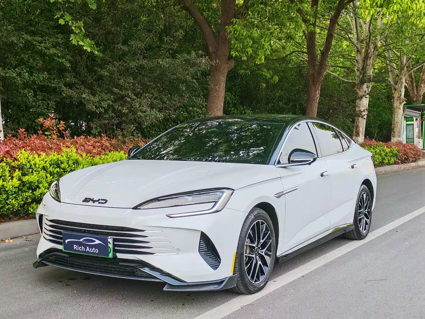 BYD Seal 2024 Glory Edition DM-i 1.5L 121km Prestige