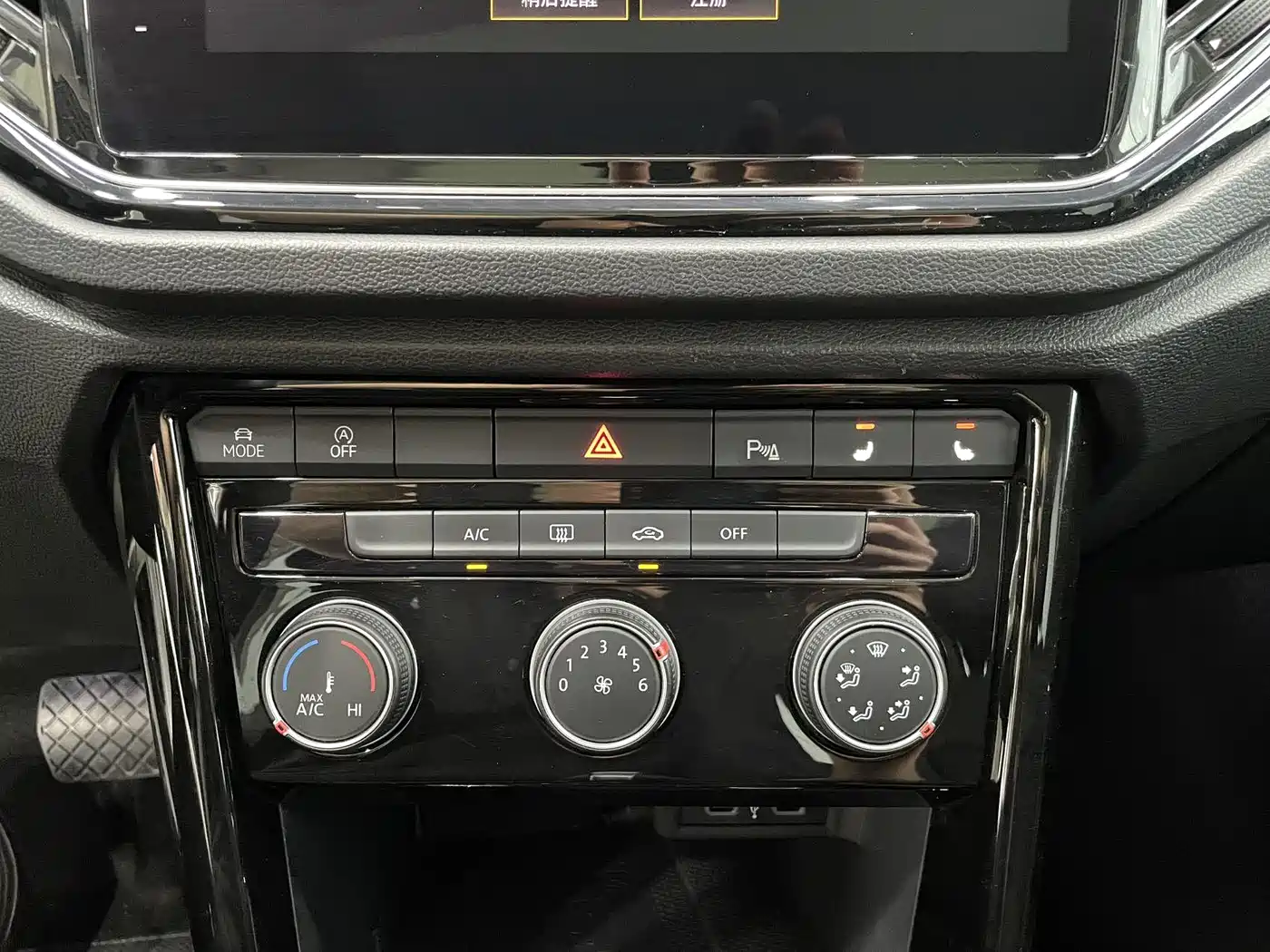 Volkswagen T-ROC 2022 280TSI DSG 2WD Comfort PLUS фото 9