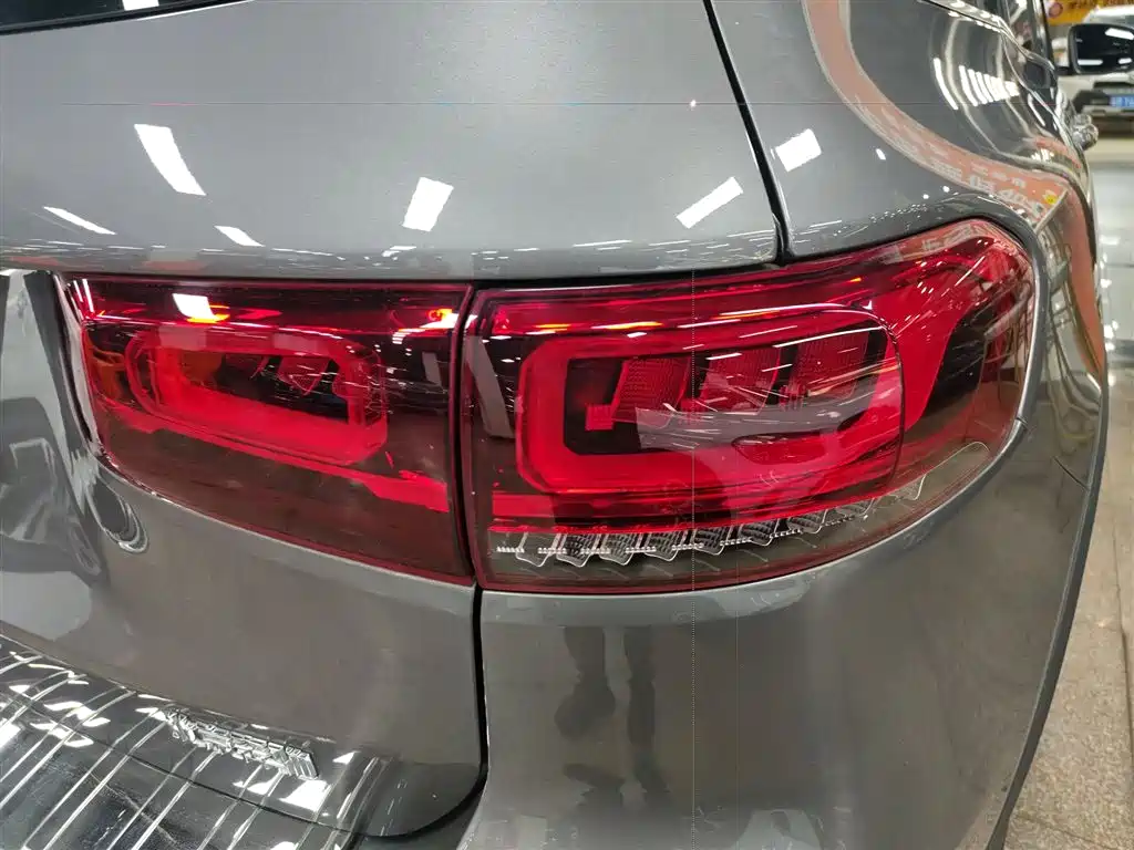 Mercedes-Benz GLB 2022 Facelift II GLB 200 Style фото 24