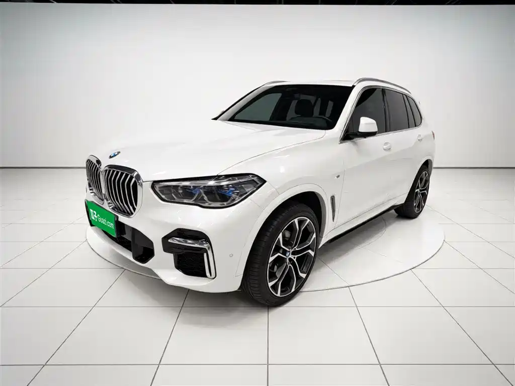 BMW X5 2022 xDrive 40Li Premium M Sport Package фото 2