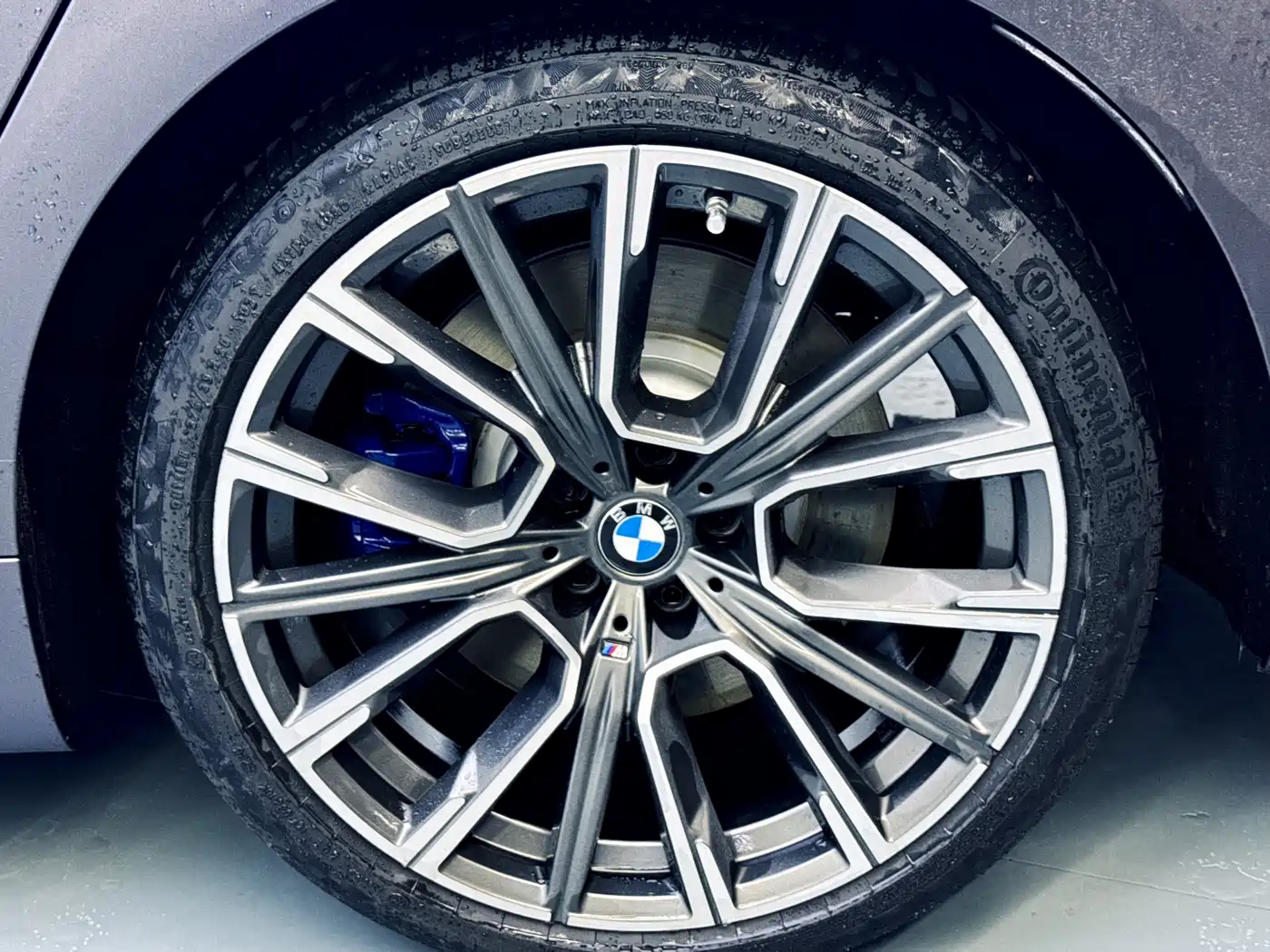 BMW 7 Series 2019 740Li xDrive Executive M Sport Package фото 22