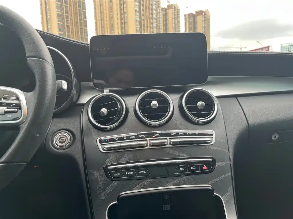 Mercedes-Benz C-Class 2019 C 260 L Sport фото 17