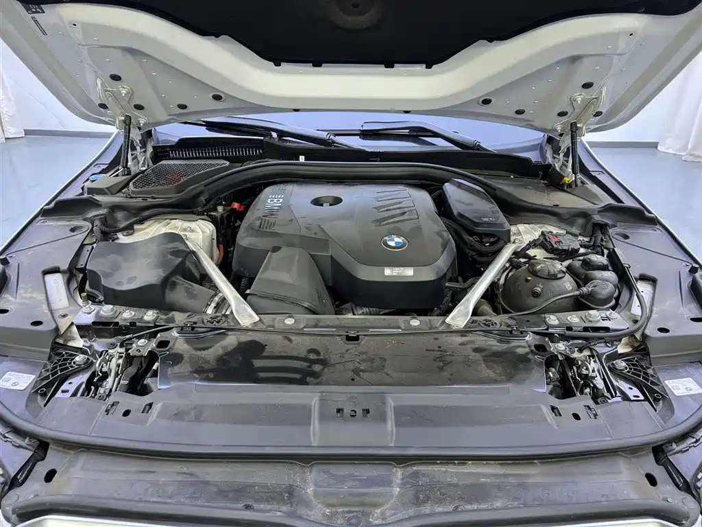 BMW 5 Series 2024 530Li Premium M Sport Package фото 26