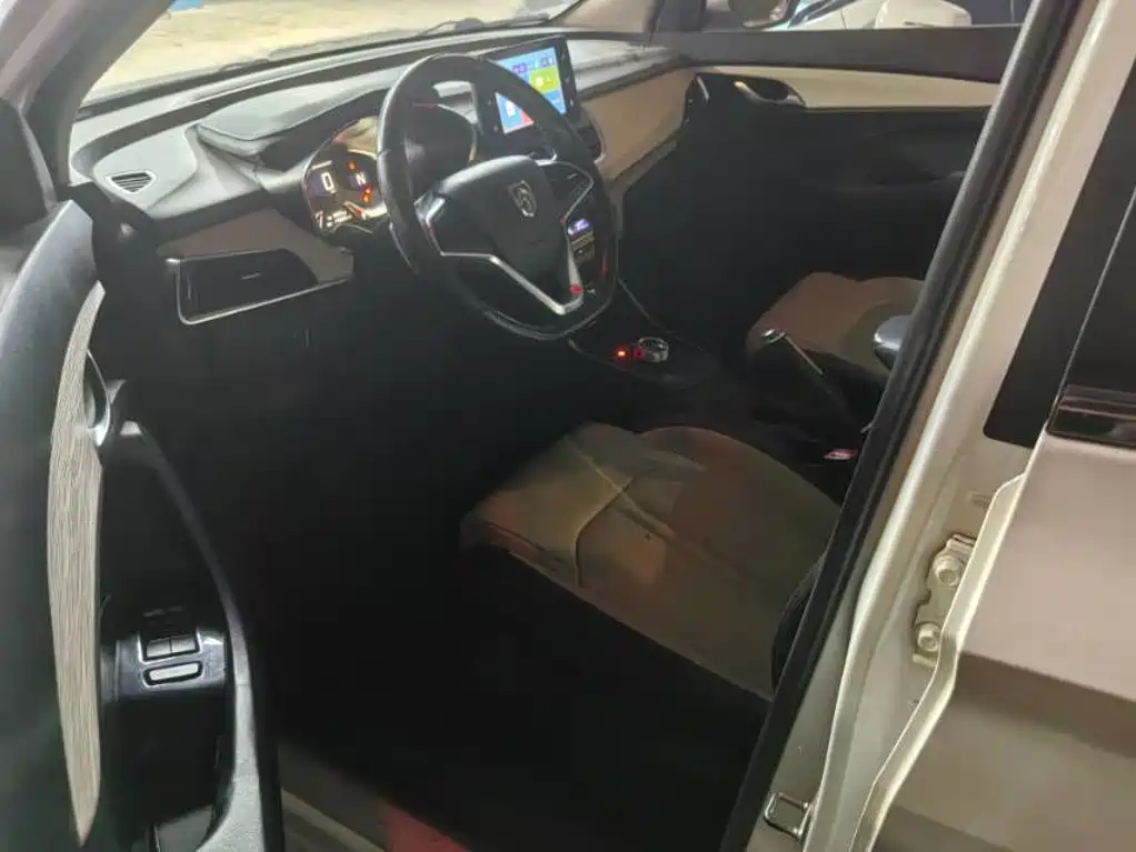Baojun 360 2018 2018 1.5L Manual Luxury Model China V