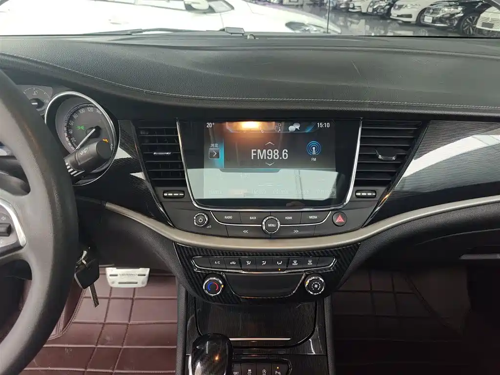 Buick Verano 2017 Sedan 20T DCT Leading фото 13