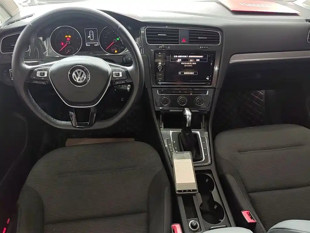 Volkswagen Golf 2019 280TSI DSG Comfort (China V) фото 10