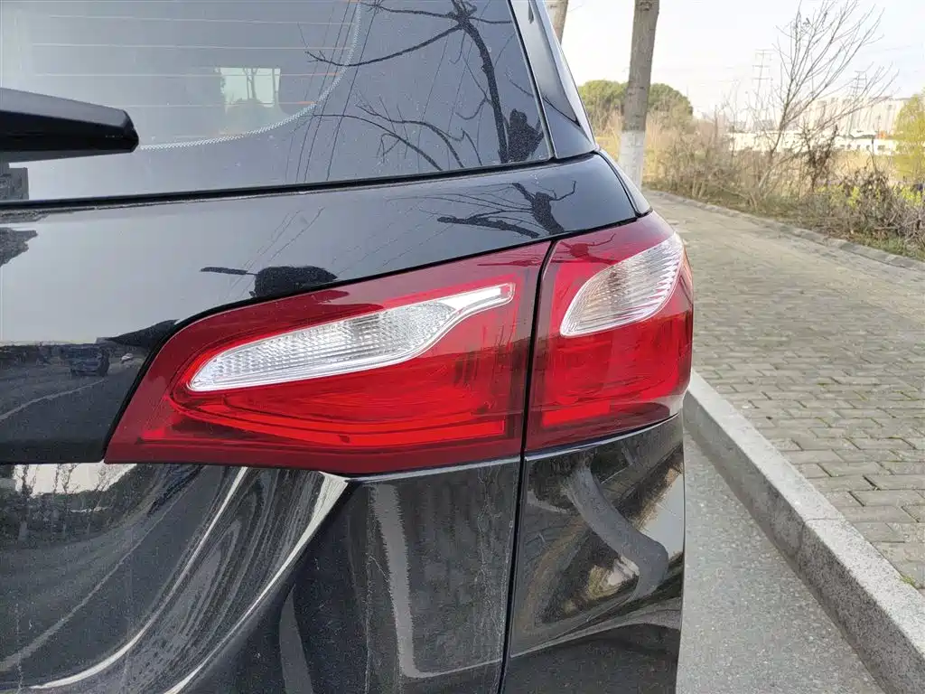 Chevrolet Equinox 2019 535T Auto Yujie Edition (China VI) фото 8
