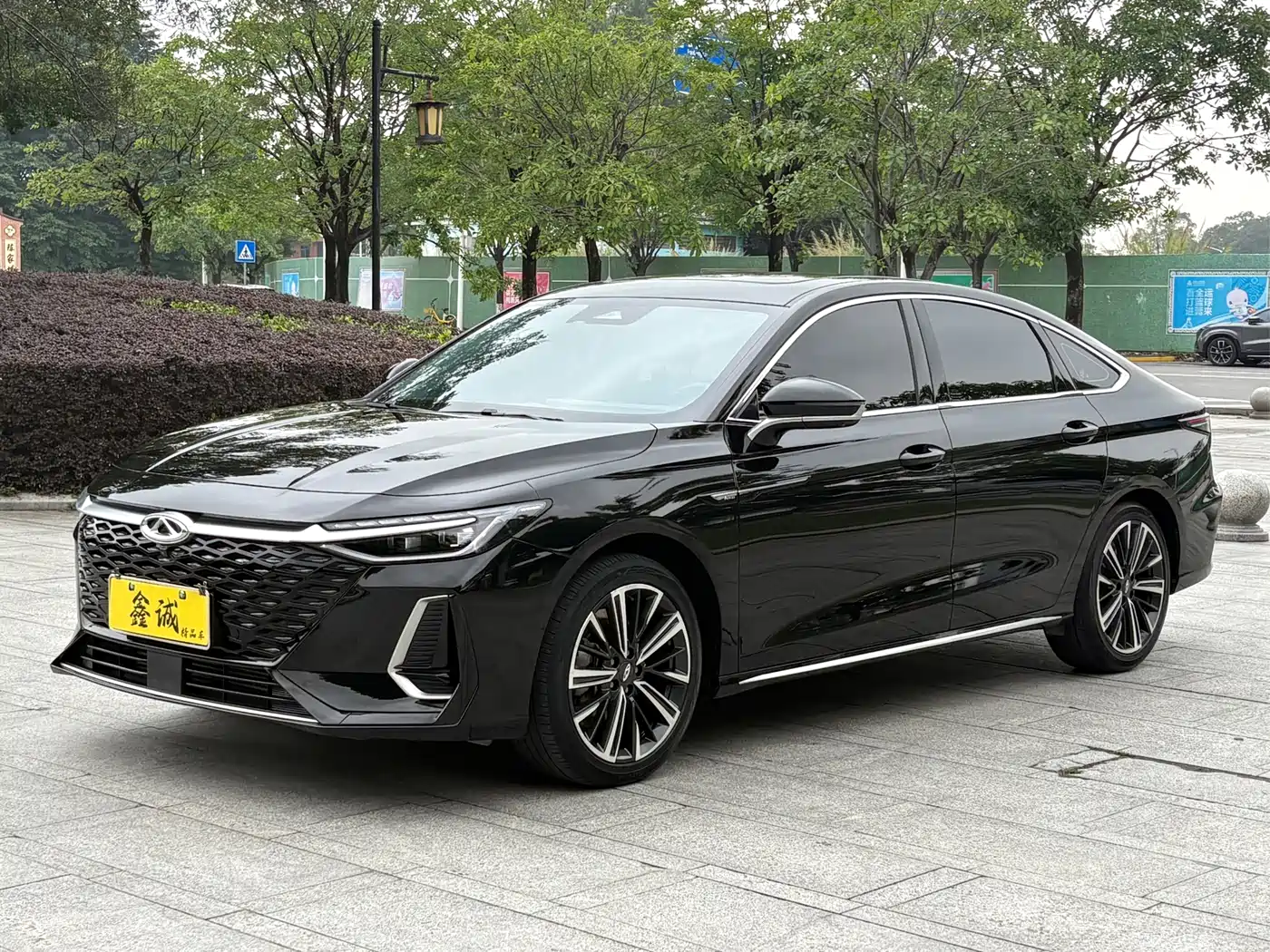 Chery Arrizo 8 2022 1.6T DCT Yi