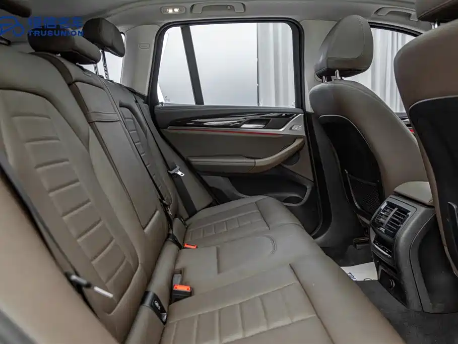 BMW X3 2018 xDrive25i Luxury Package China VI фото 16