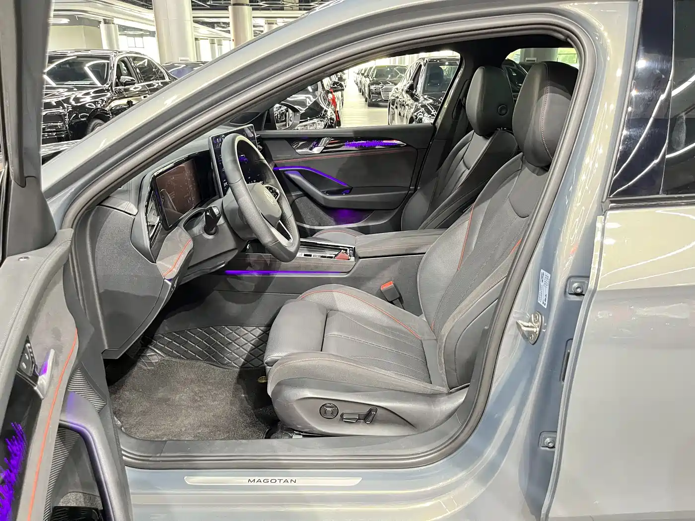 Volkswagen Magotan 2024 380TSI DSG Luxury Edition (Daimai Package) фото 4