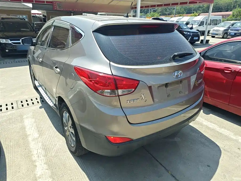 Hyundai Beijing Hyundai ix35 2013 2.0L Automatic 2WD Comfort GL China IV фото 5