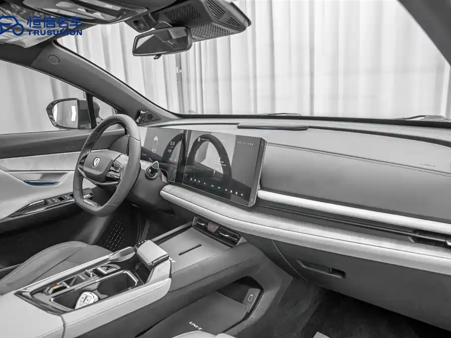 CHANGAN UNI-T