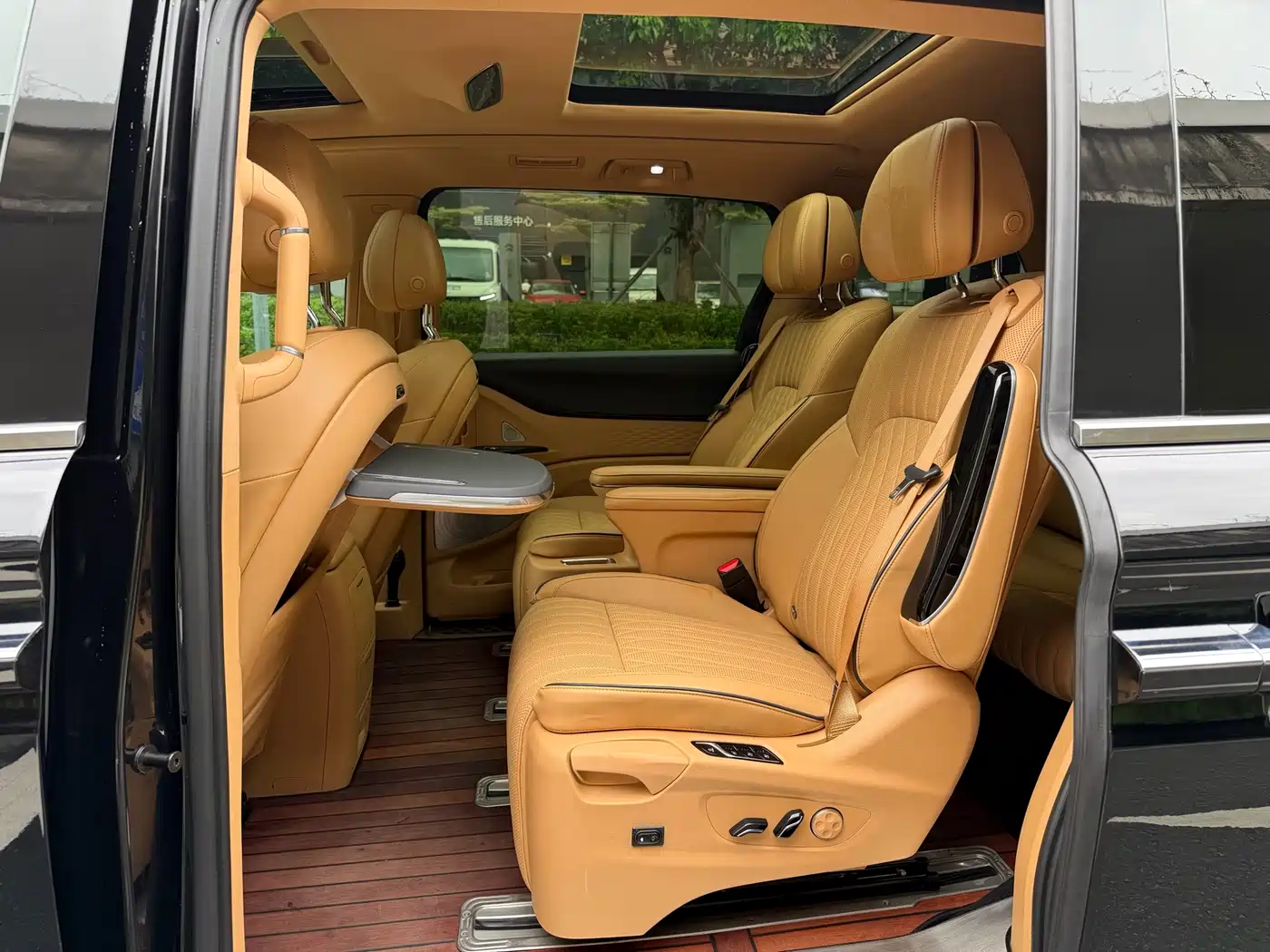 Voyah Auto Voyah Dreamer 2022 Low-carbon Dream+Smart Package фото 8