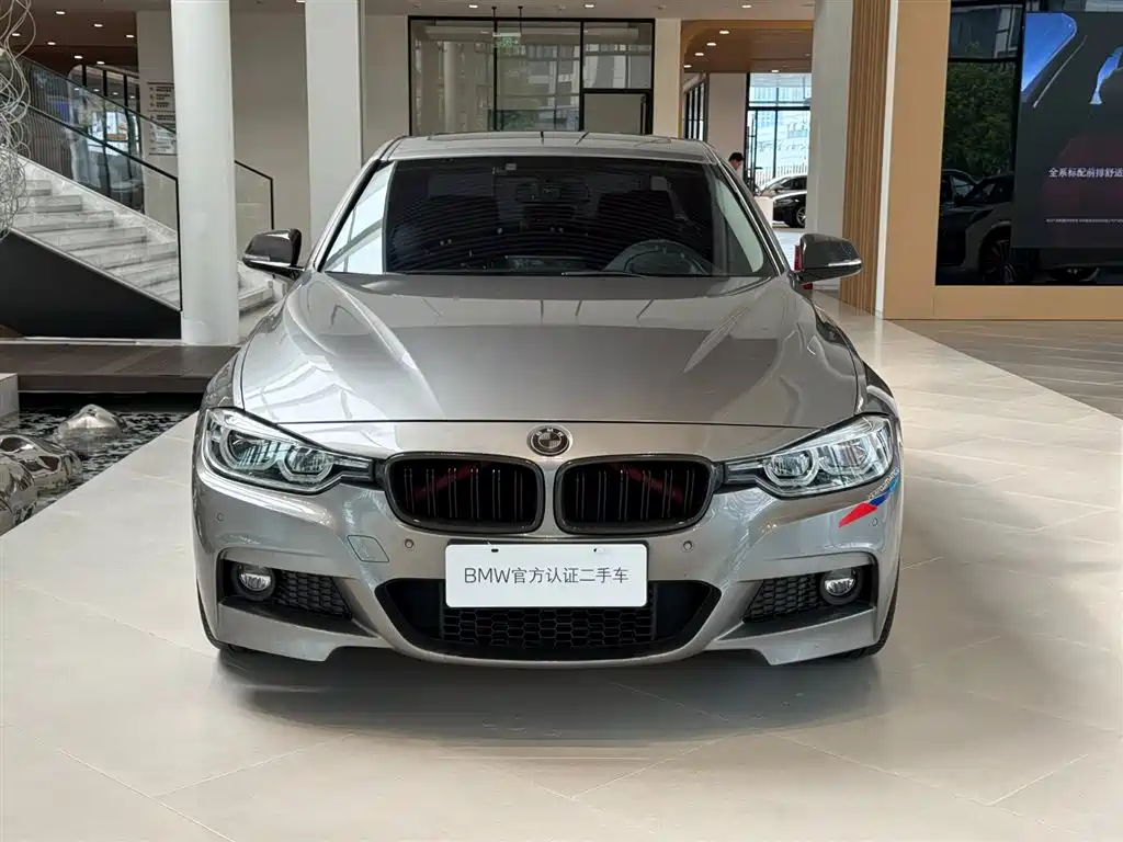 BMW 3 Series 2017 330Li M Sport фото 5