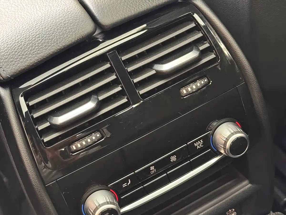 BMW 6 Series GT 2021 630i M Sport Package фото 22