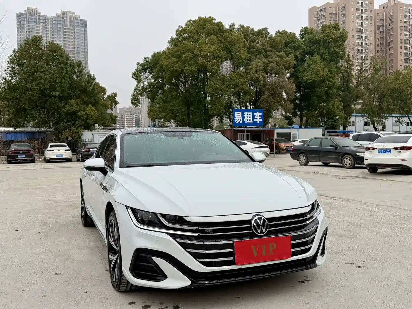 Volkswagen FAW-Volkswagen CC 2024 330TSI Dazzling Edition фото 2