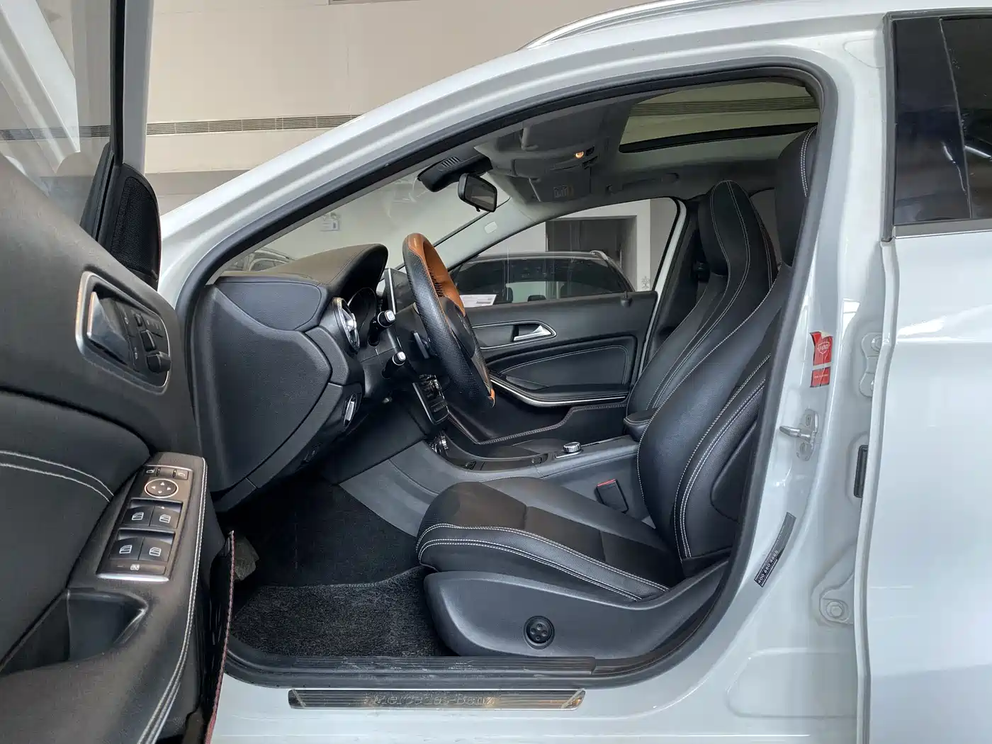 Mercedes-Benz GLA 2016 GLA 220 4MATIC Fashion фото 6