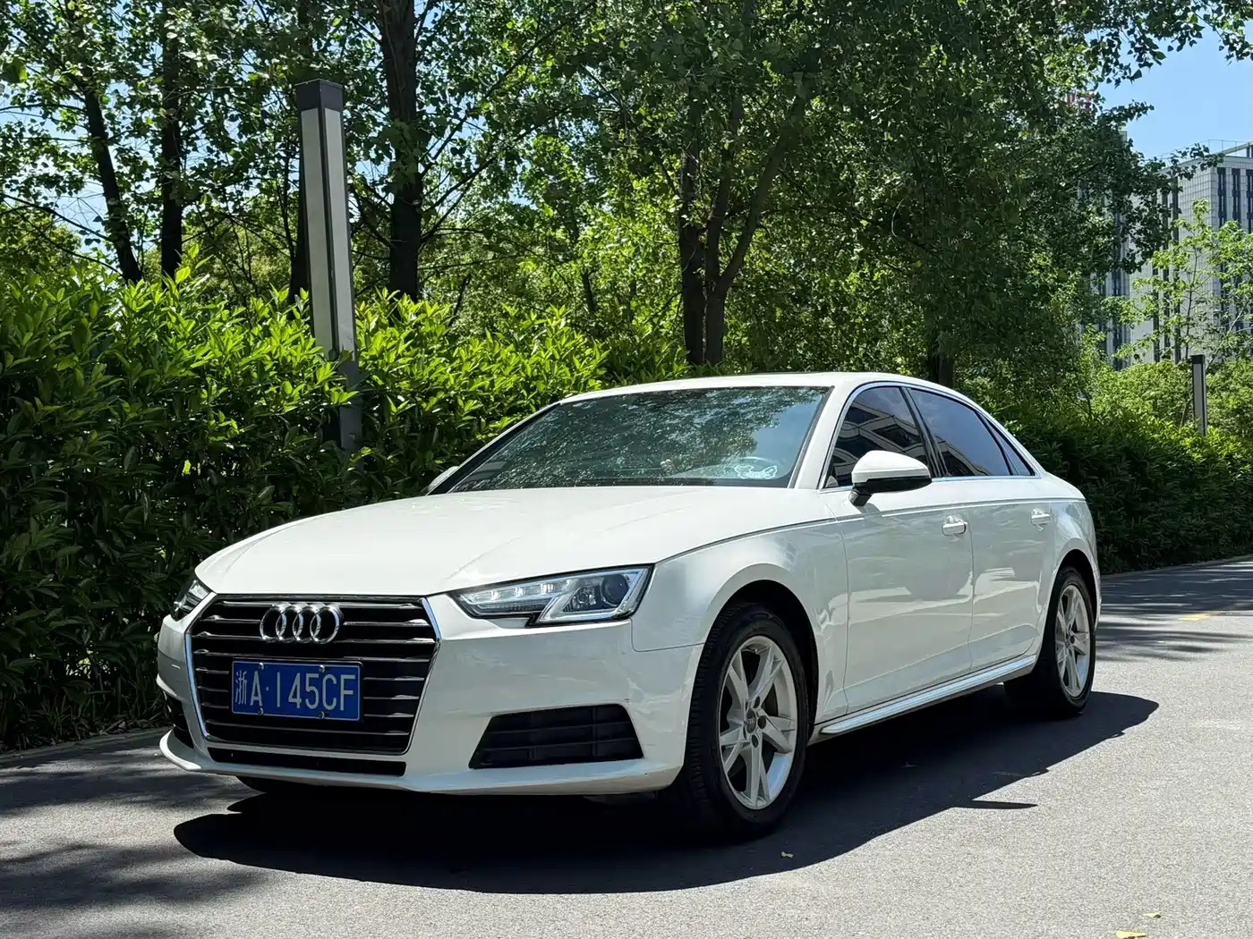 Audi A4L 2017 Plus 40 TFSI Progressive