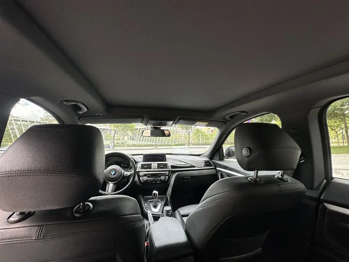 BMW 3 Series GT 2019 320i M Sport Package фото 9
