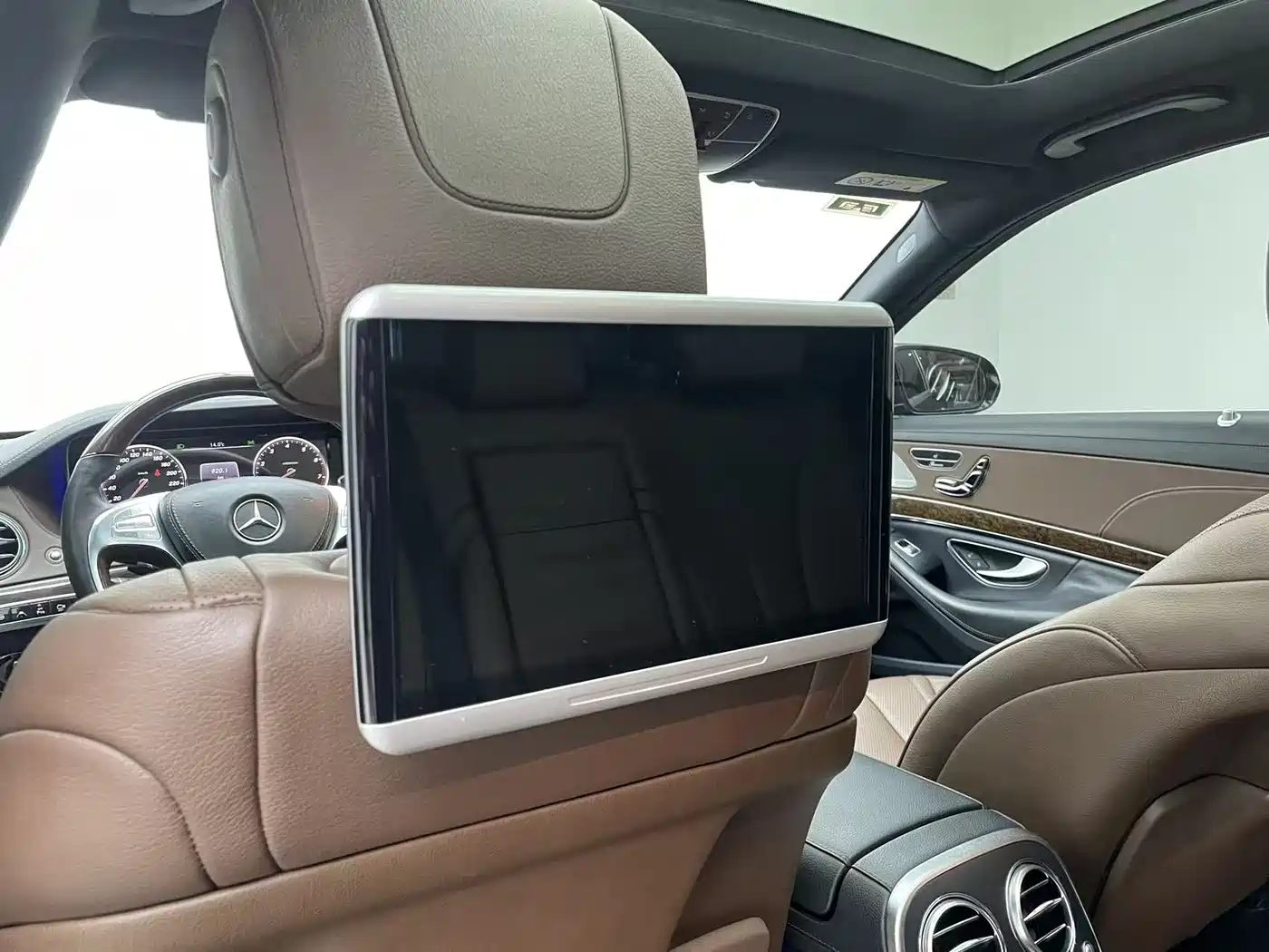 Mercedes-Benz S-Class 2014 S 320 L Business фото 9