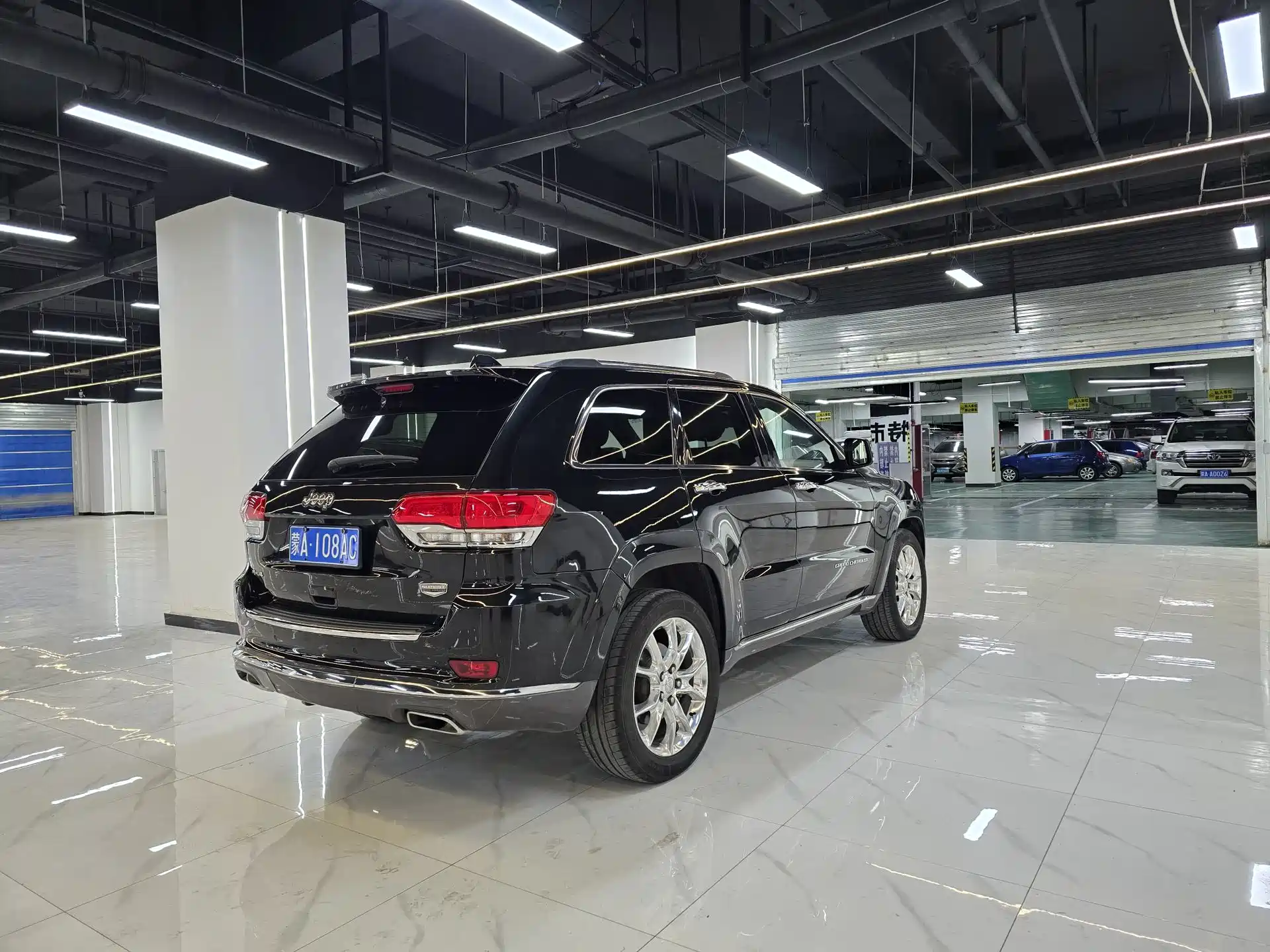 Фото 4 - Jeep Grand Cherokee (Import)