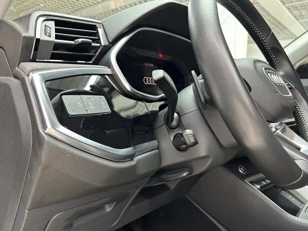 Audi Q3 2022 35 TFSI Fashion Dynamic фото 21