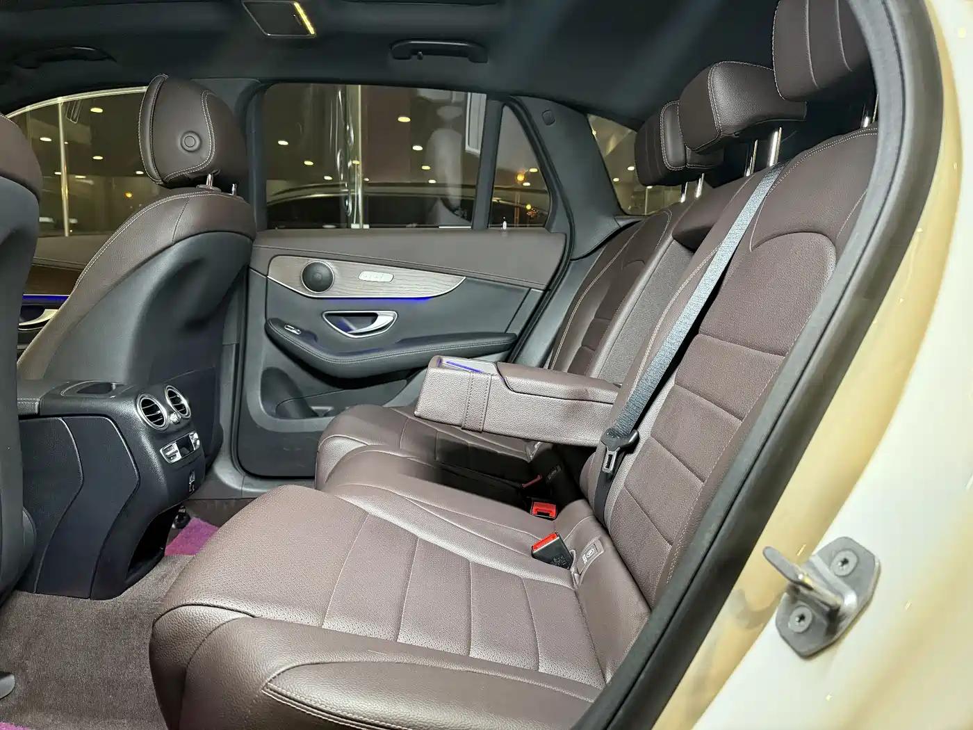 Mercedes-Benz GLC 2021 GLC 260 L 4MATIC Luxury фото 10