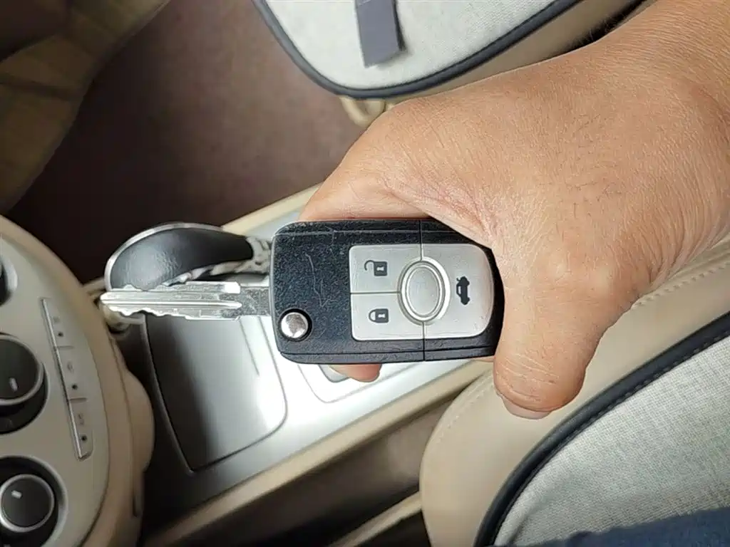 Buick Excelle 2013 1.5L Automatic Classic фото 15