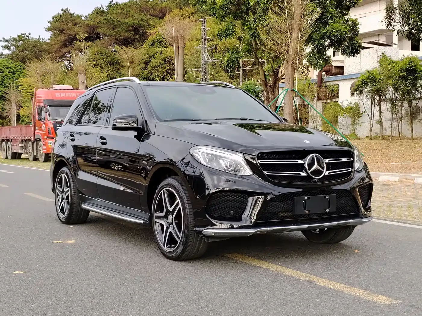 Mercedes-Benz GLE 2017 GLE 450 AMG 4MATIC фото 3