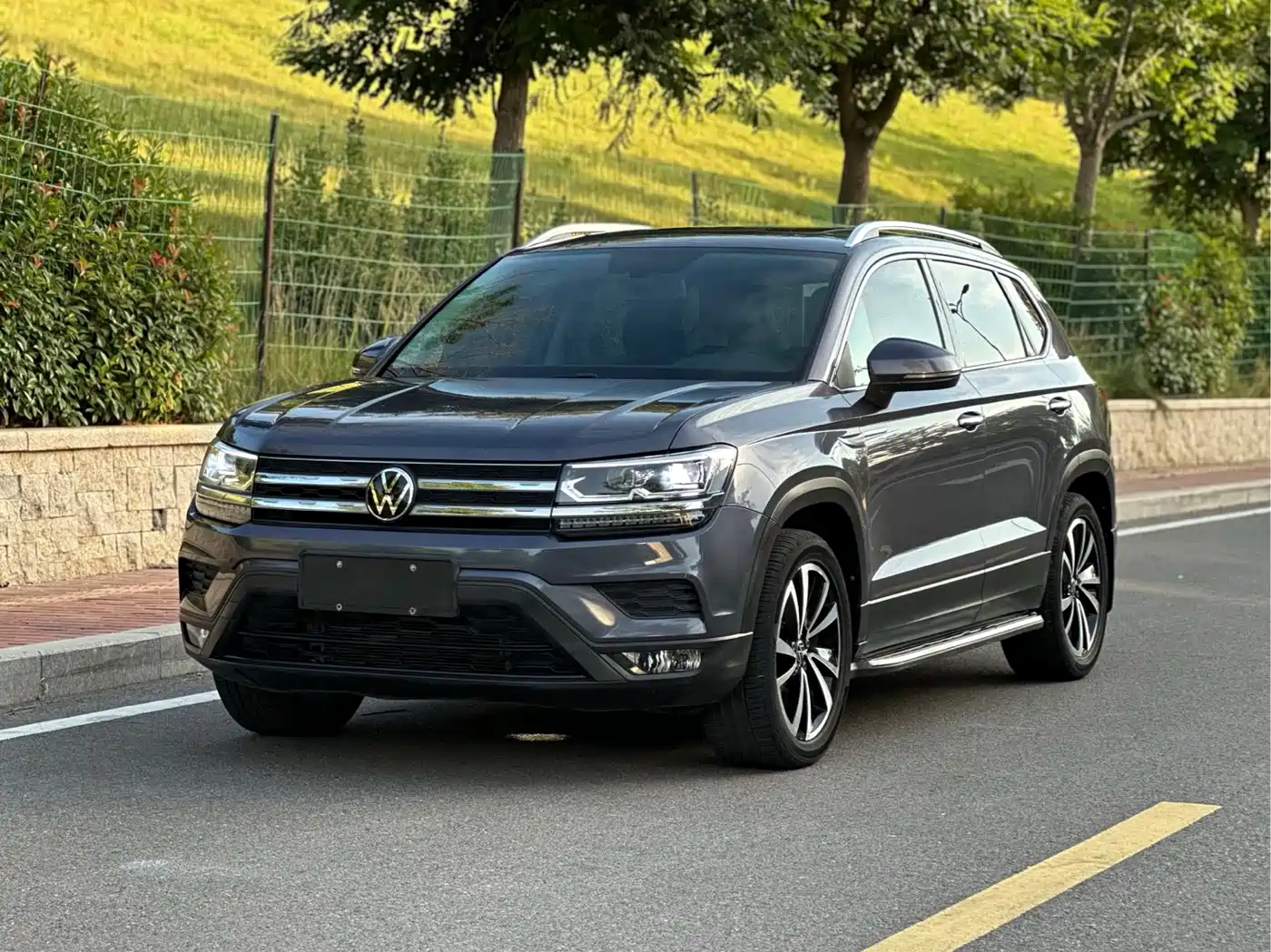 Volkswagen Tharu 2021 Model 280TSI 2WD Luxury Edition