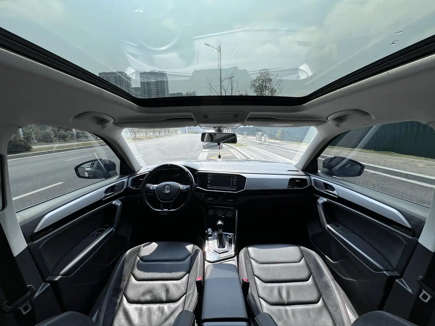 Volkswagen Tayron 2019 330TSI 2WD Luxury China VI фото 6