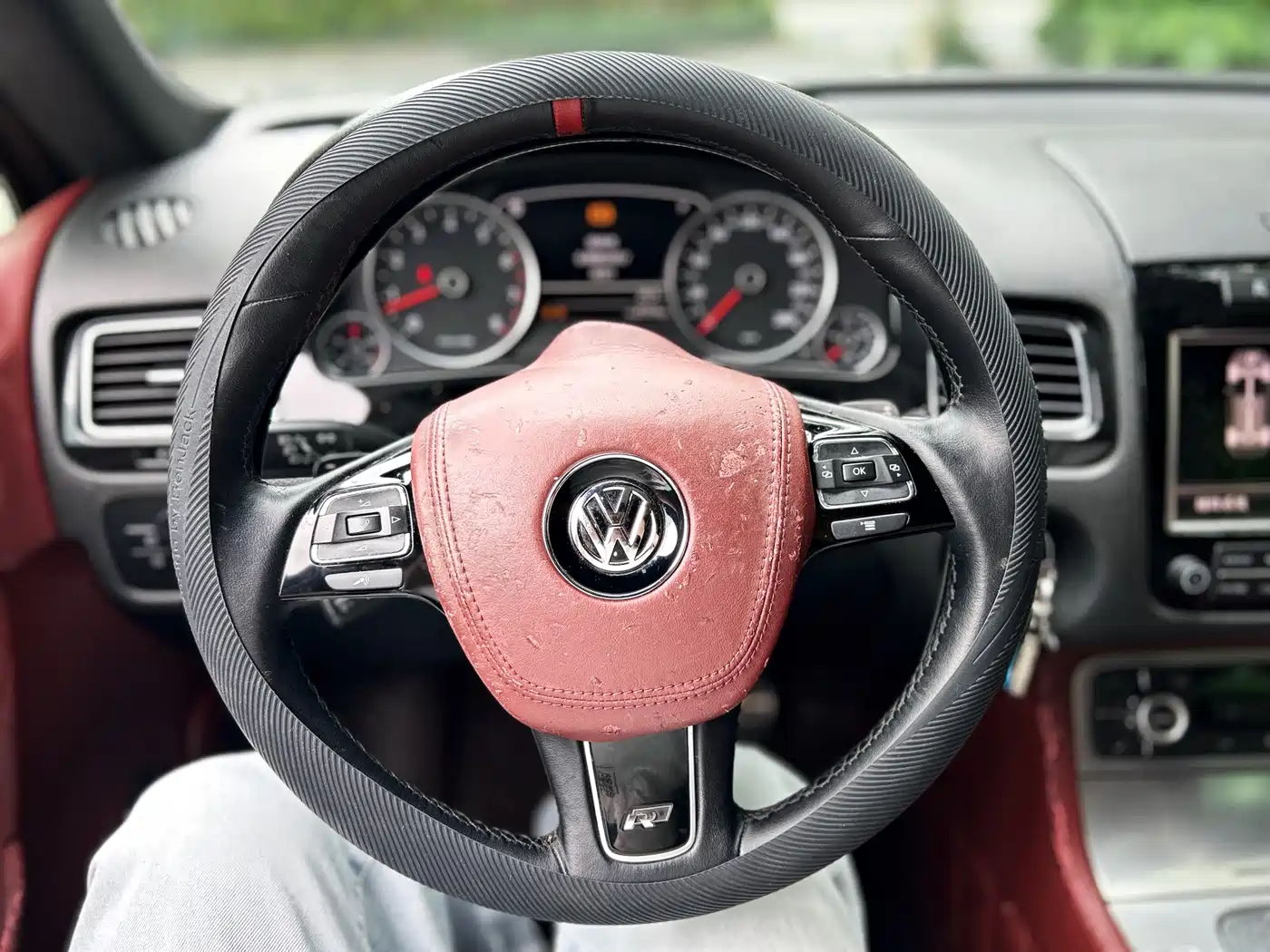 Volkswagen Touareg 2012 R-Line Luxury фото 8