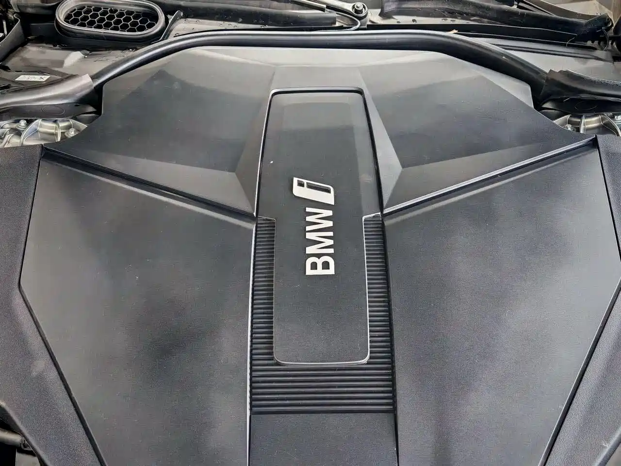 BMW i7 2023 xDrive60L Luxury Package фото 28