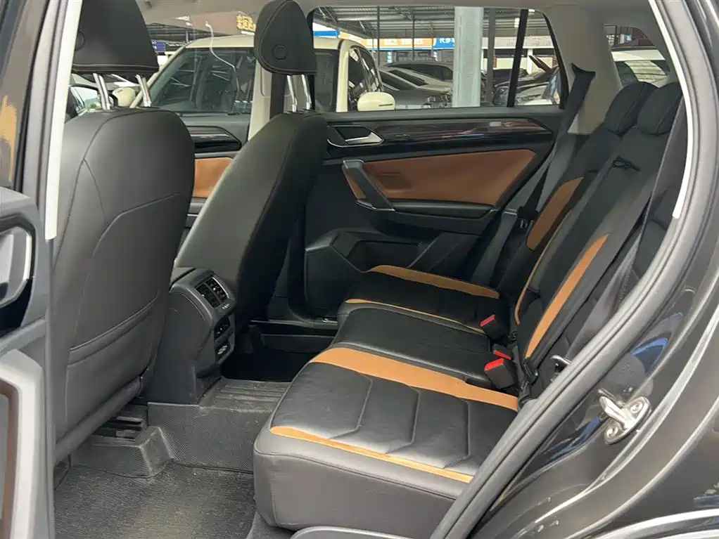 Volkswagen Tayron 2019 330TSI 2WD Luxury China V фото 9